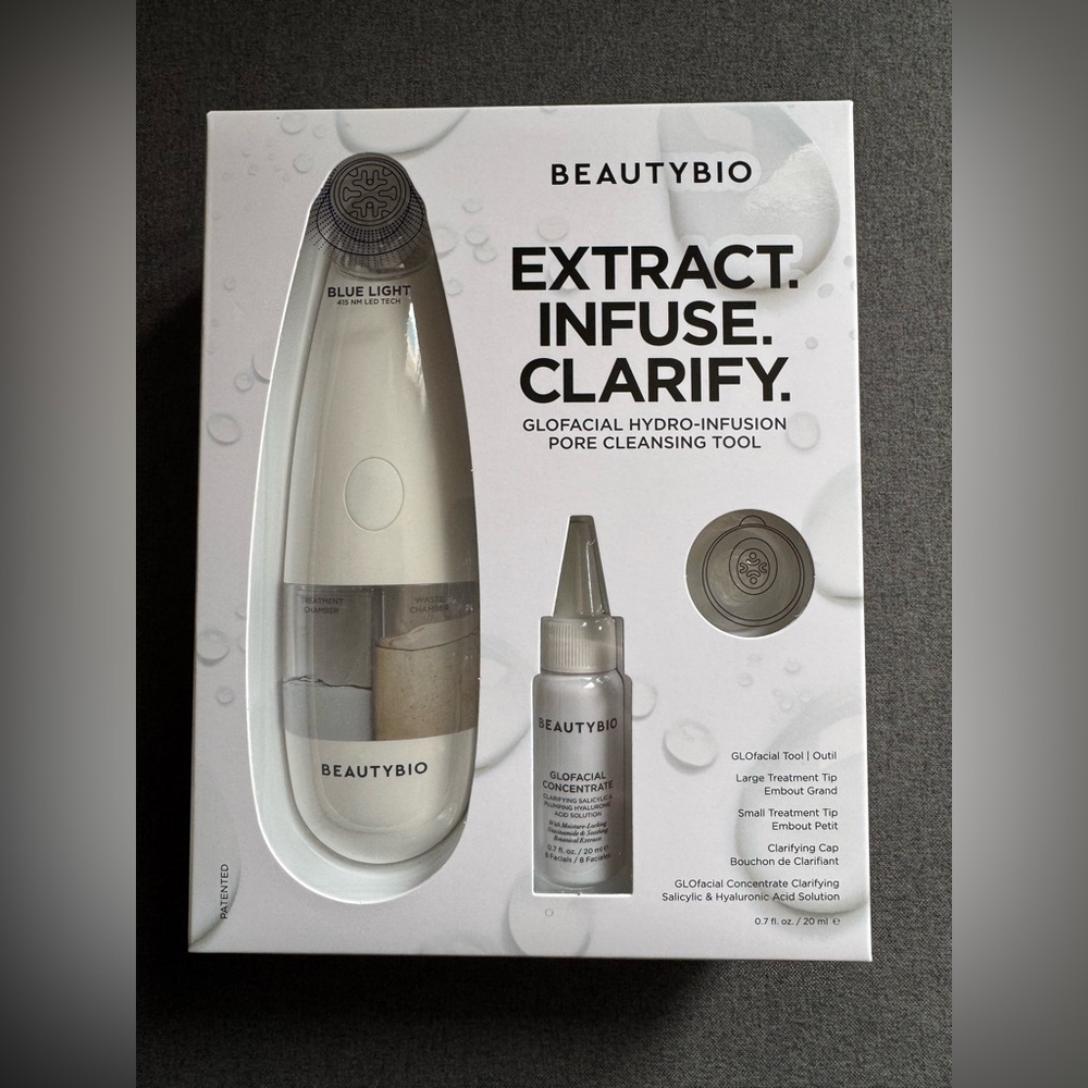 BeautyBio
GLOfacial Hydro-Infusion Pore Cleansing + Blue LED Clarifying Tool